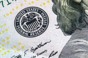 fed-anuncia-primer-recorte-desde-crisis-2008