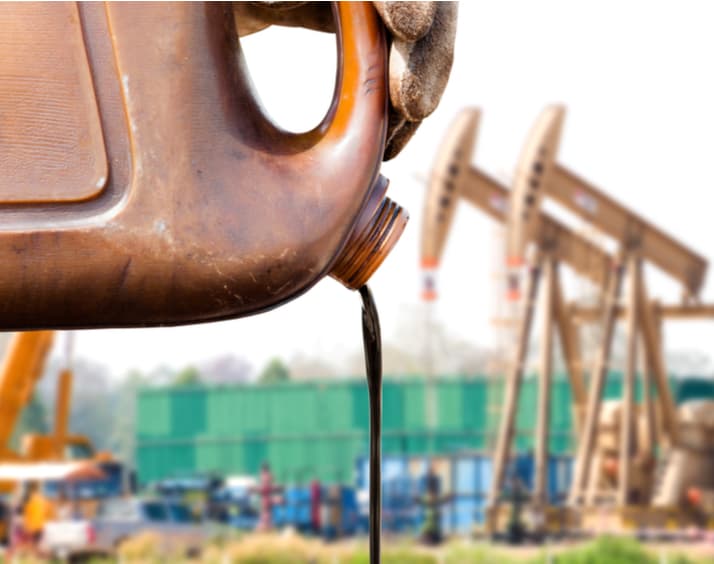 Precio del petróleo cae tras reporte de Arabia Saudita