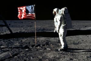 asi-cambiaron-los-negocios-tras-llegada-del-hombre-a-luna