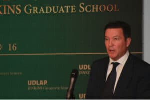angel-villalobos-nuevo-representante-de-mexico-en-omc