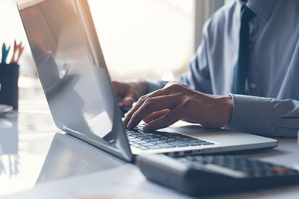 3 Razones para compartirnos tu contraseña del SAT