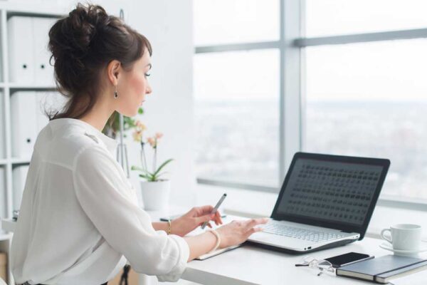 Créditos en línea vs. préstamos tradicionales