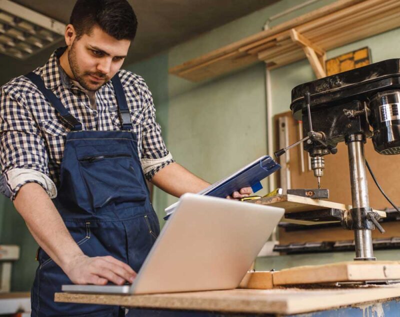 Invertir o pagar deudas, conoce cómo lograr ambos para tu negocio