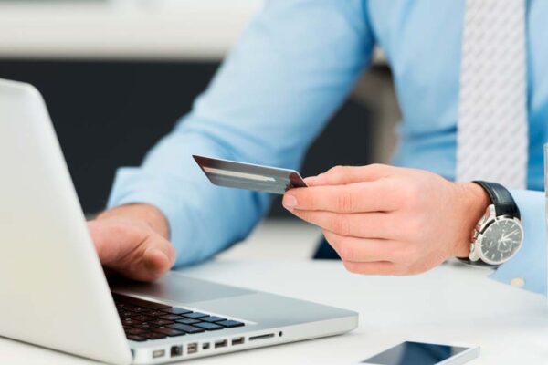 Pros y contras de las tarjetas de crédito para empresas 5 Pros y contras de las tarjetas de crédito para empresas