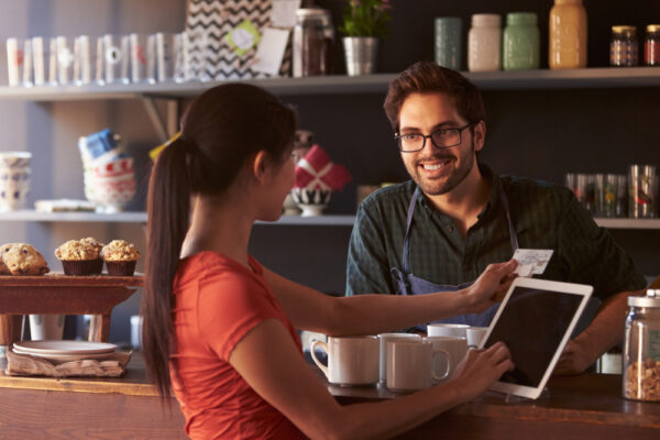 ¿Sólo debes vender o también generar lealtad? 2 ¿Sólo debes vender o también generar lealtad?