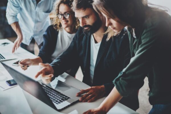 ¿Debes invertir en la formación de empleados?