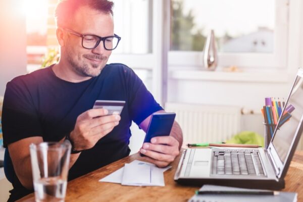 Sólo 19% de las Pymes tiene plataforma de venta online 19 Sólo 19% de las Pymes tiene plataforma de venta online