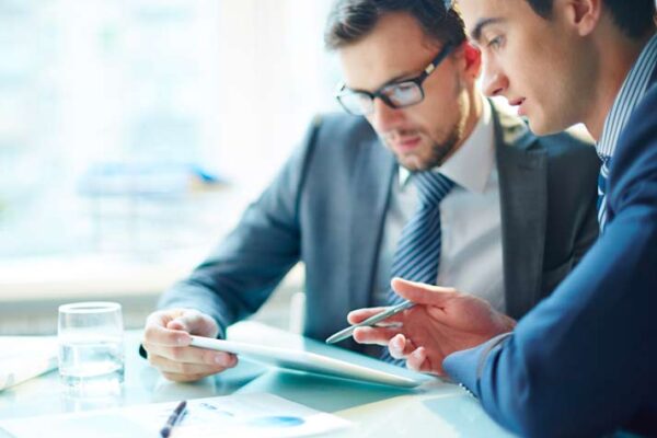 Temas legales que debes contemplar al iniciar un negocio