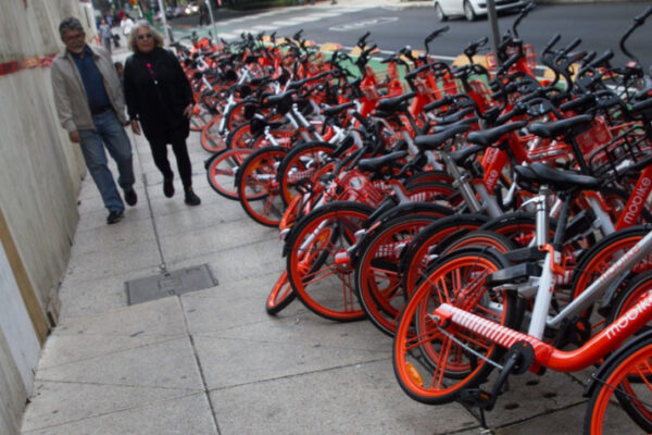 Empresas de transporte se enfrentan a la regulación en CDMX