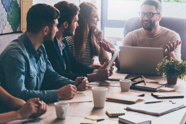 ¿Cuál es la cantidad mínima de accionistas para la solicitud? 13 ¿Cuál es la cantidad mínima de accionistas para la solicitud?