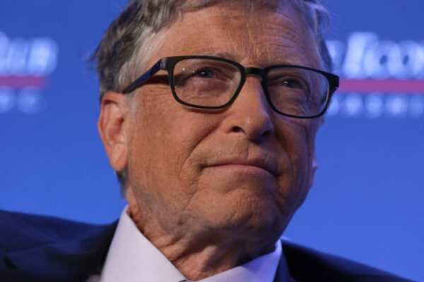 Si eres emprendedor, olvídate de descansar: Bill Gates