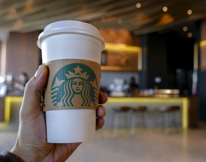 La historia de Starbucks, un caso de esfuerzo y éxito