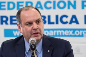 Renuncia de Carlos Urzúa golpea la economía mexicana