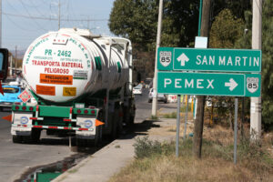 BMV cae por posible pérdida de calificación crediticia de México 10 bmv-cae-por-posible-perdida-de-calificacion-crediticia-de-mexico