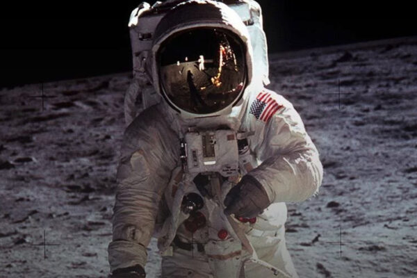 Así cambiaron los negocios tras la llegada del hombre a la Luna