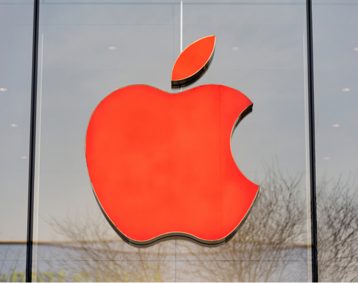 Apple voltea a los 90´s con el regreso de su logo multicolor