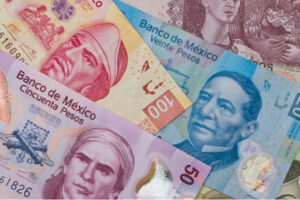 Precio del dólar hoy 5 de agosto; cae a 19.95 unidades