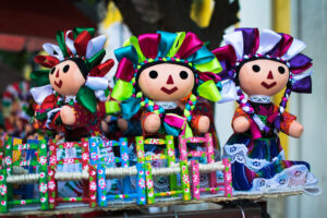 Muñecas y juguetes mexicanos