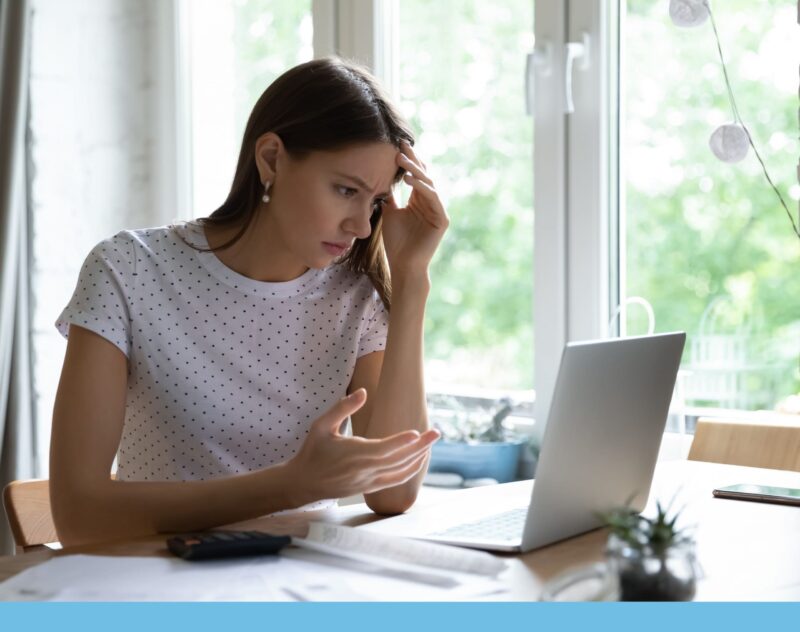 ¿El RFC de tu cliente no te permite facturar en CFDI 3.3?