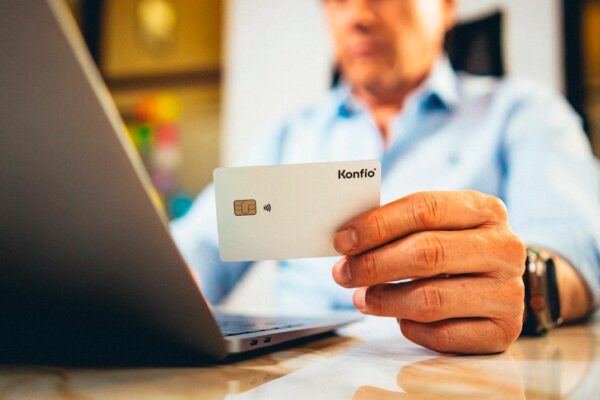 Tarjetas de crédito empresariales vs tarjetas personales