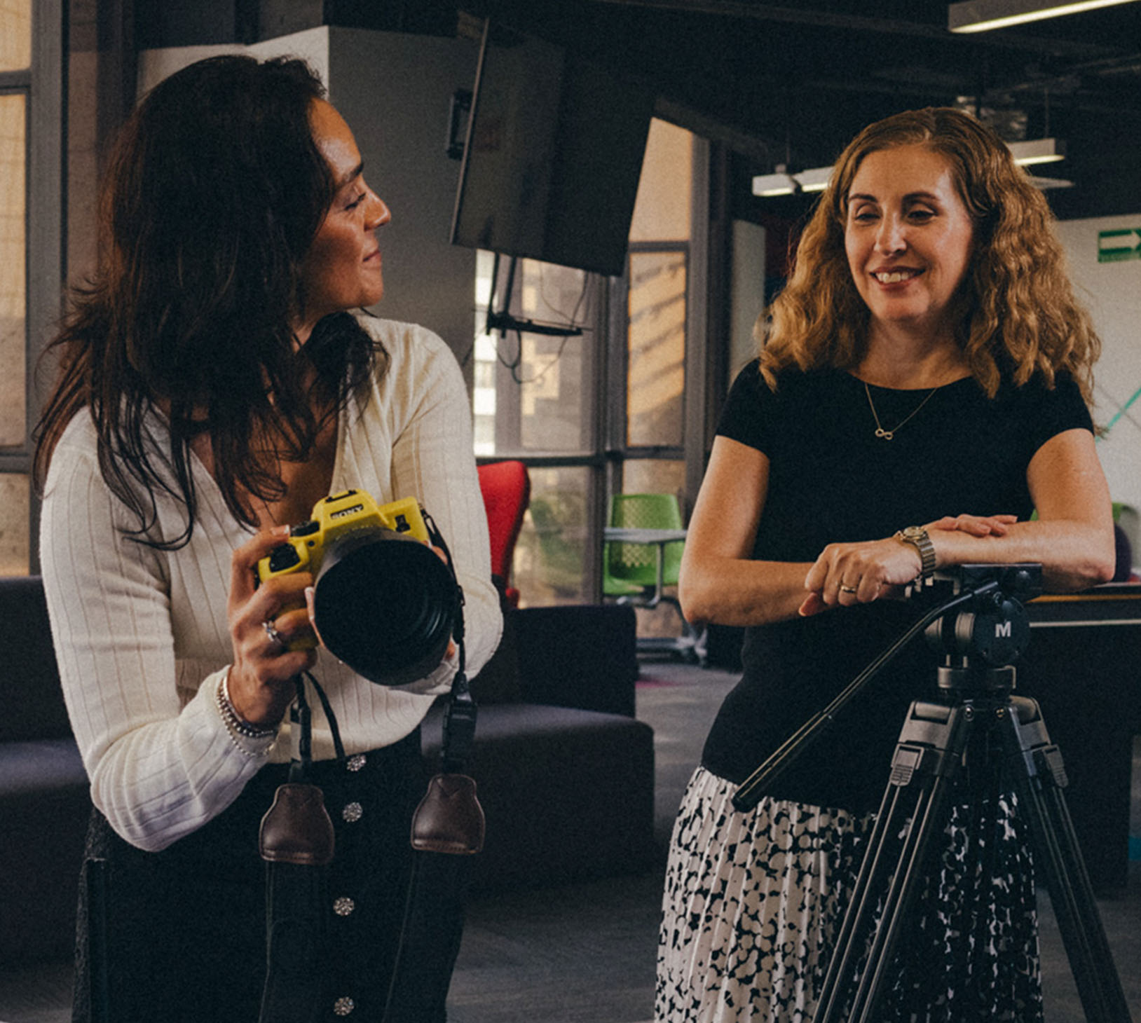 Diana de la Vega, Dayna Meré