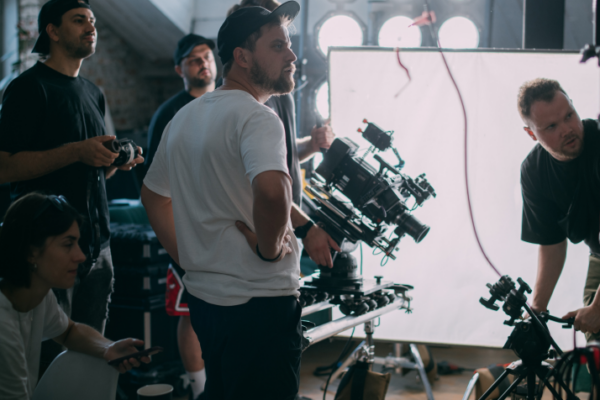 Los negocios que sostienen la industria cinematográfica en México 4 Los negocios que sostienen la industria cinematográfica en México